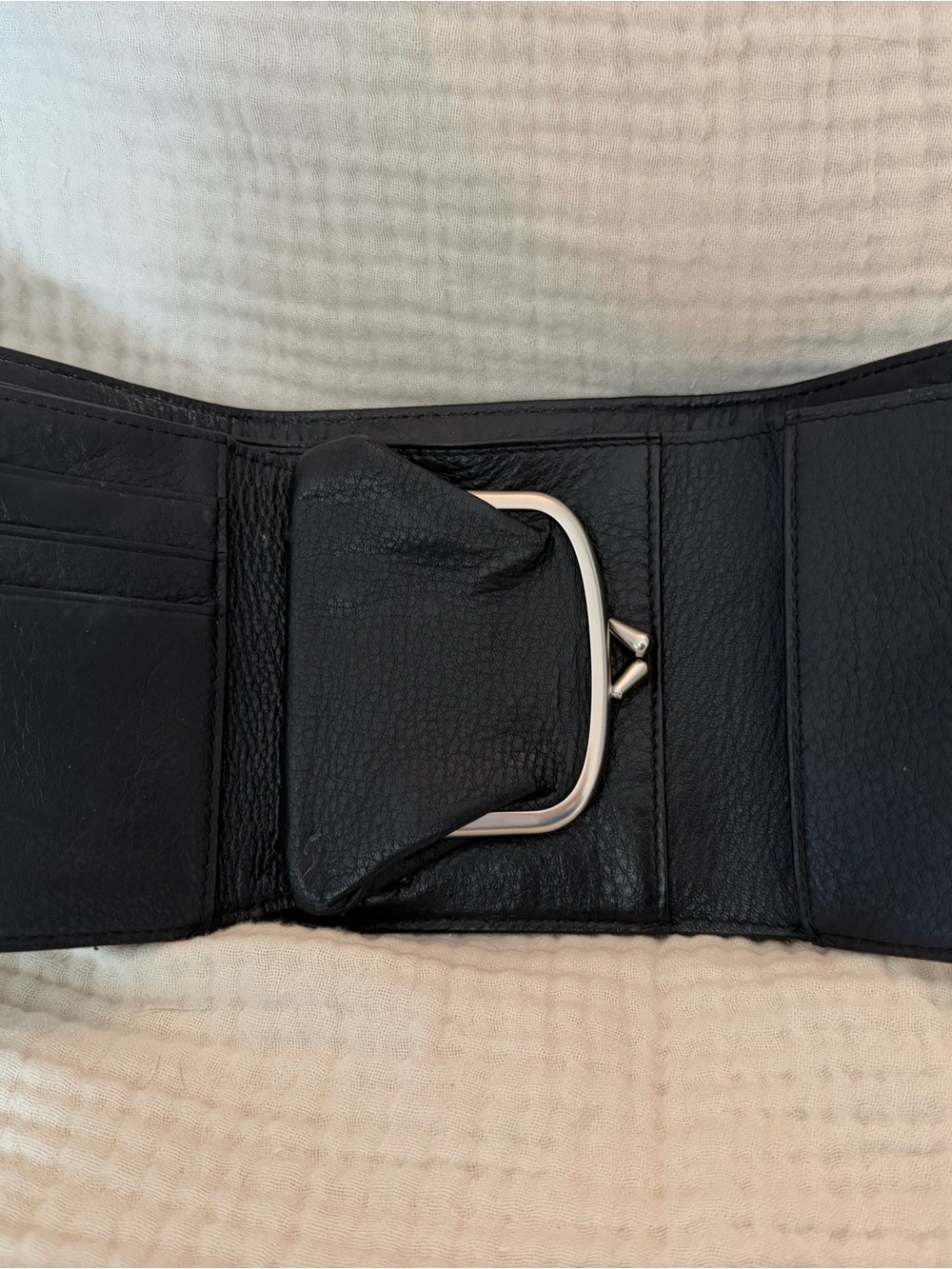 Brighton Black Croc-Embossed Leather Wallet/ Silver trim & kiss lock coin pouch. - Picture 3 of 11